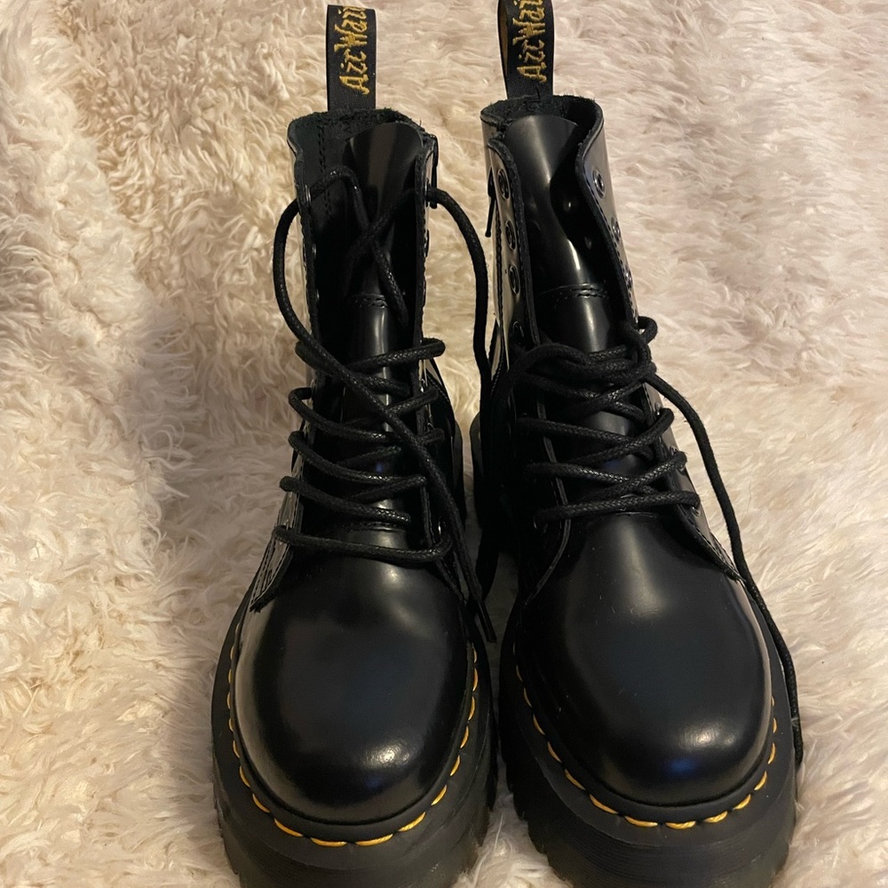 Dr. Martens Jadon Boots